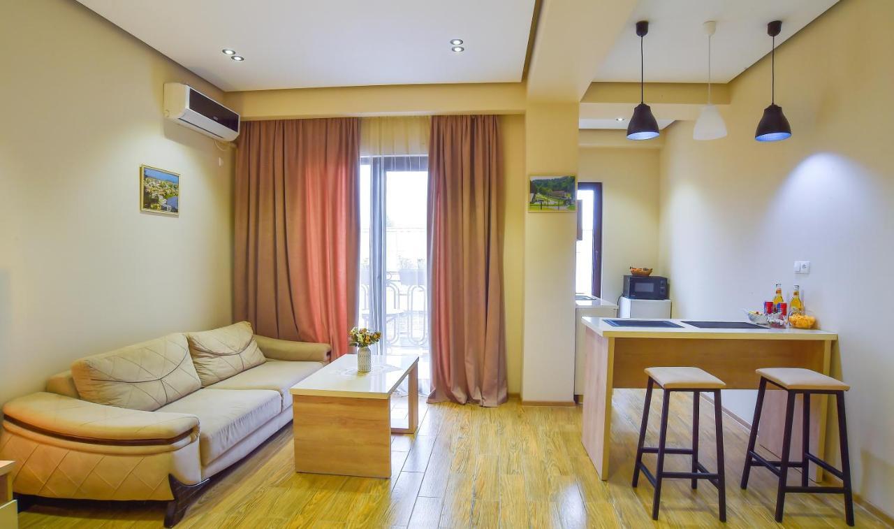 Our Apartment คูทายสิ ภายนอก รูปภาพ